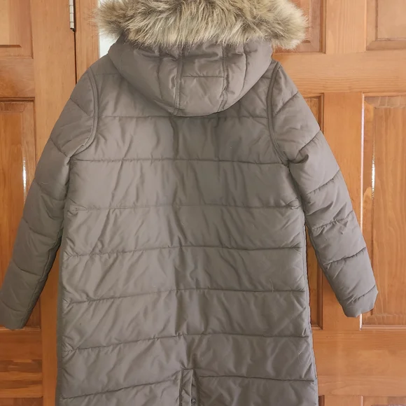 Carhartt Olive Puffer Jacket with Detachable Faux Fur Hood - Picture 2 of 2